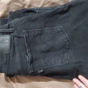 Levi black jeans size 14